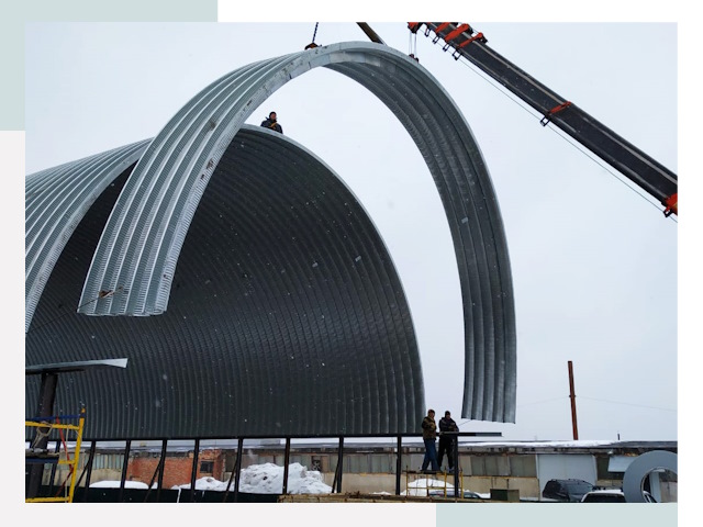 Полукруглые ангары в таре