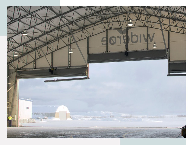 Ворота для ангаров в таре